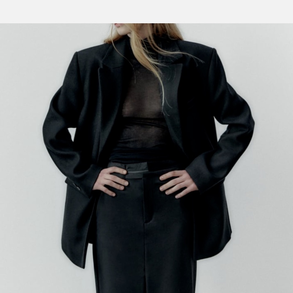 Zara Women's Classic Black Blazer